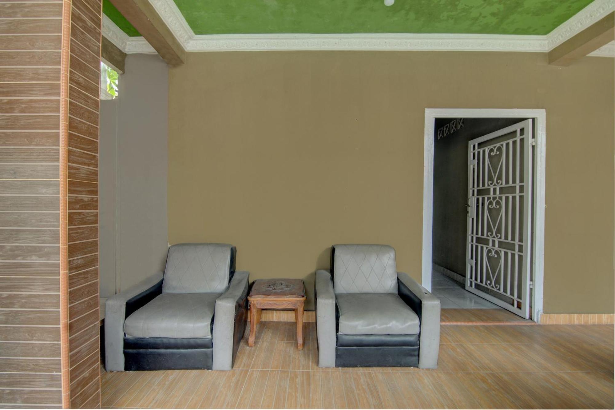 Oyo 92833 Syariah Hotel Pekanbaru
